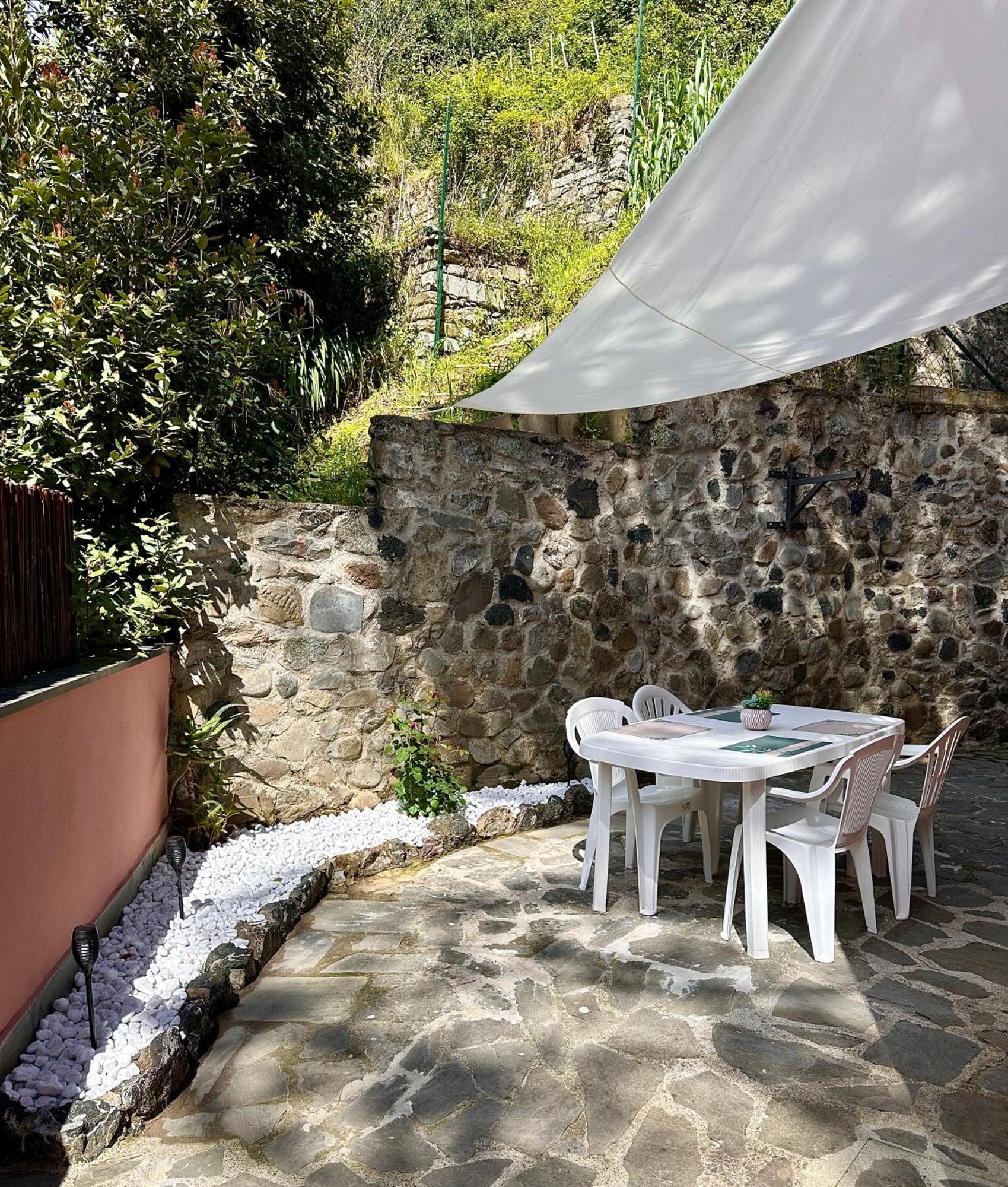 Terrace & Parking - Holiday Home Near Fegina Beach Monterosso al Mare Dış mekan fotoğraf