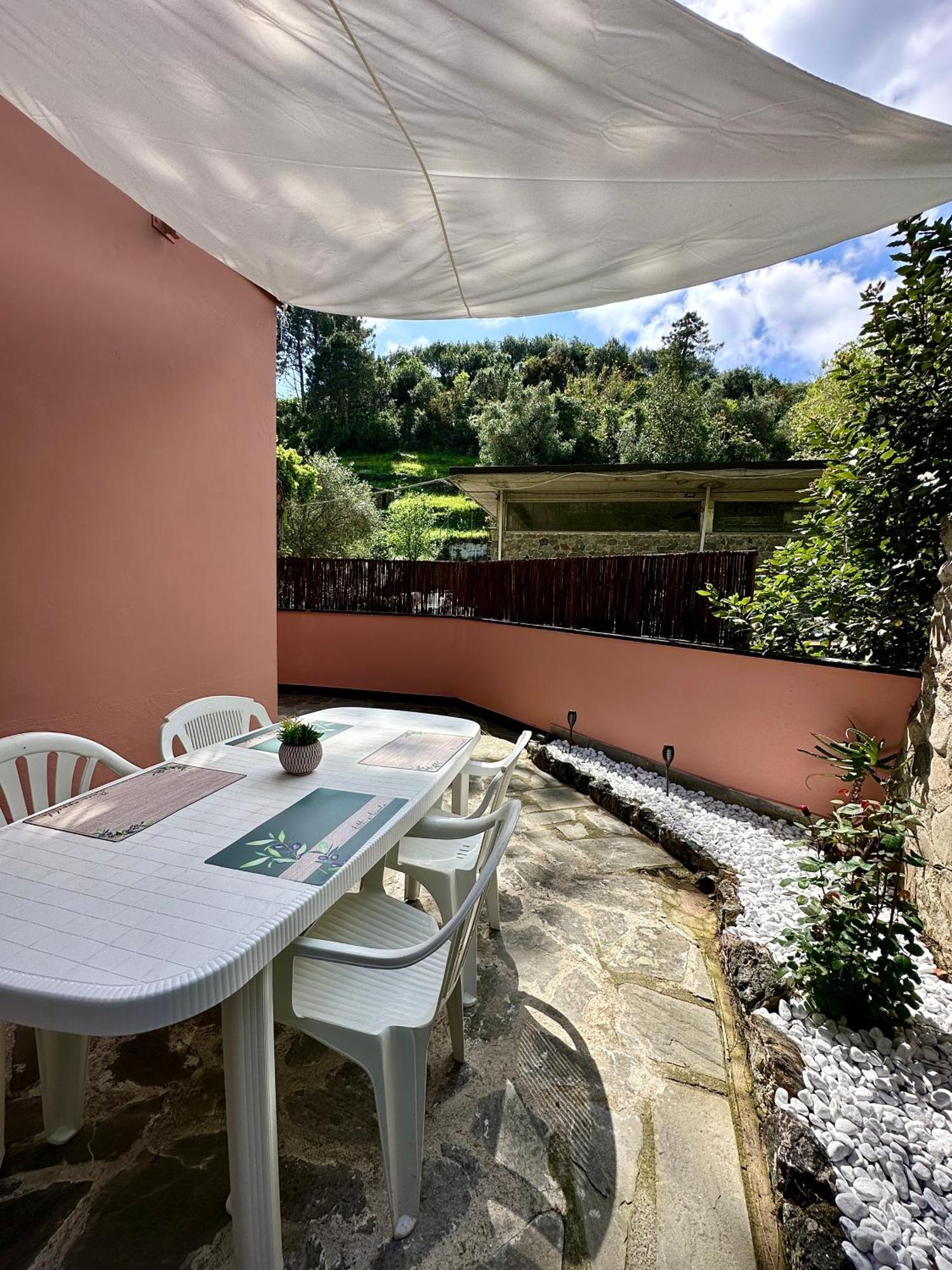 Terrace & Parking - Holiday Home Near Fegina Beach Monterosso al Mare Dış mekan fotoğraf