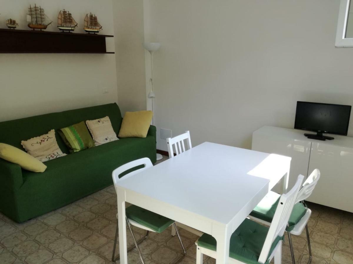 Terrace & Parking - Holiday Home Near Fegina Beach Monterosso al Mare Dış mekan fotoğraf